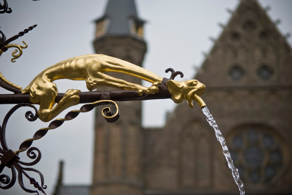 Kosten renovatie Binnenhof verdubbelen bijna